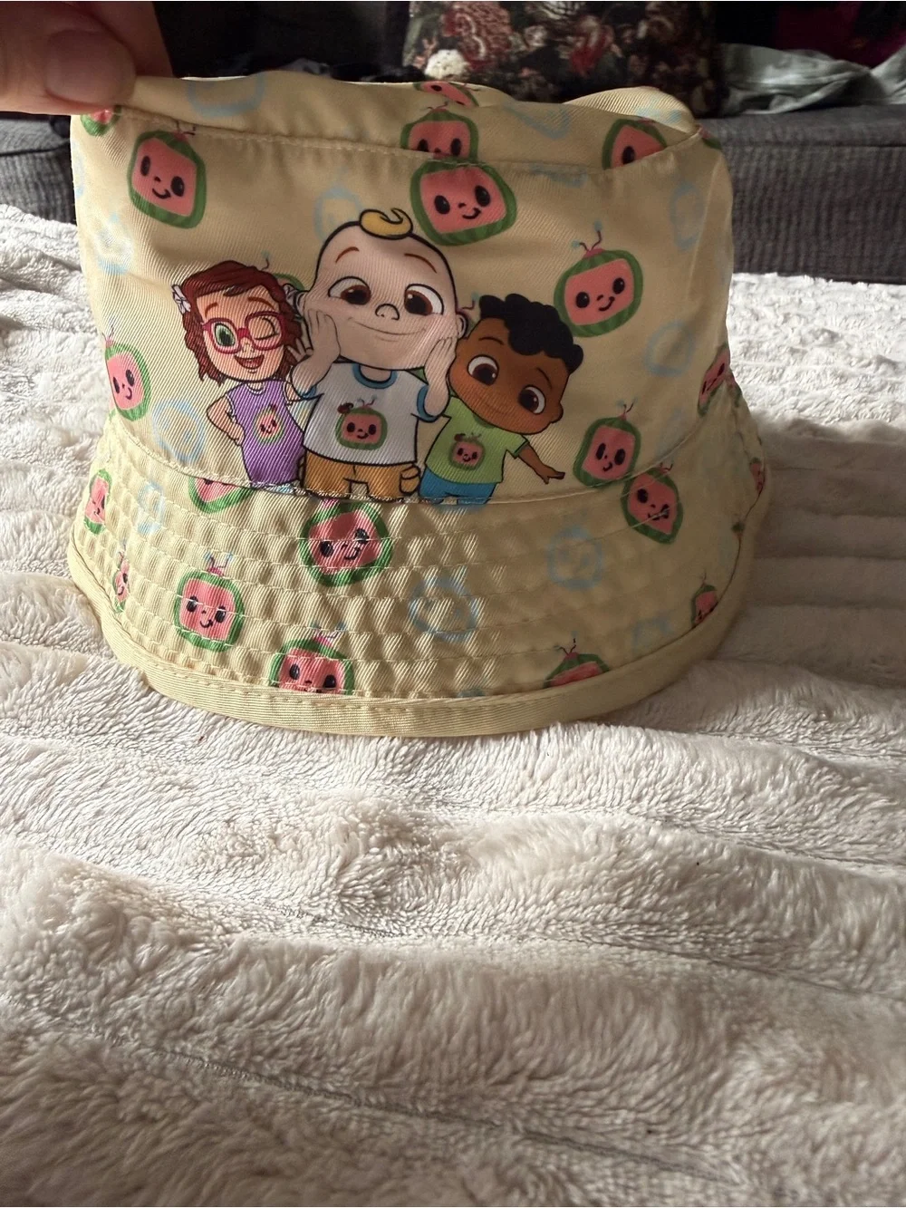 Yellow Kids' Bucket Hat - Cute Character Print